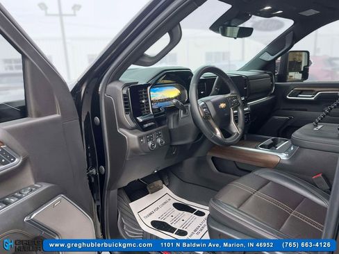 Used 2024 Chevrolet Silverado 3500 High Country w/ High Country Premium Package image 13