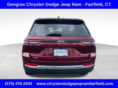 Certified 2023 Jeep Grand Cherokee Limited w/ Luxury Tech Group II AWD/4WD image 5