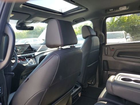 Used 2025 Honda Odyssey Sport-L image 24