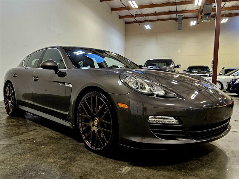 Used 2013 Porsche Panamera S RWD image 10