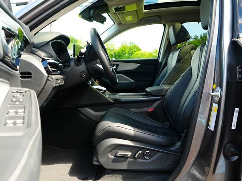 Used 2026 Acura MDX w/ Technology Package AWD/4WD image 15
