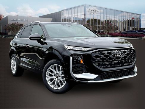 New 2026 Audi Q3 quattro 2.0T AWD/4WD image 1