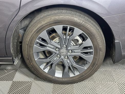 Used 2025 Honda Odyssey Touring image 20