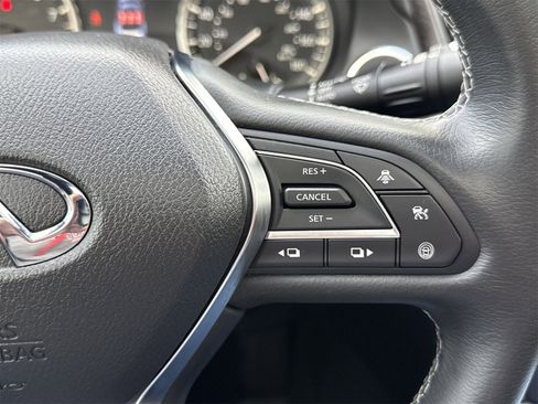 Used 2023 INFINITI Q50 Sensory image 23