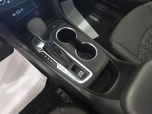Used 2024 Chevrolet Equinox LT w/ LPO, Floor Liner Package FWD image 21
