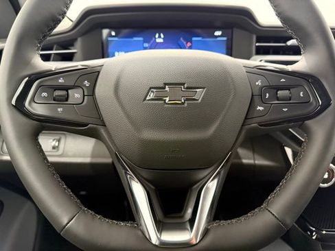 New 2027 Chevrolet Bolt LT w/ Comfort Package image 39