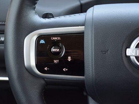 Used 2025 Nissan Armada SV RWD image 9