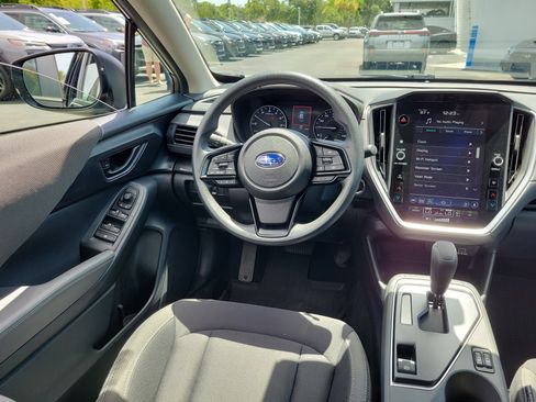 Used 2025 Subaru Crosstrek 2.5i Premium AWD/4WD image 16