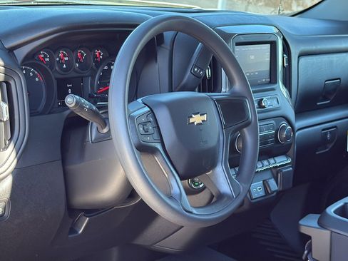 New 2026 Chevrolet Silverado 1500 Custom image 7