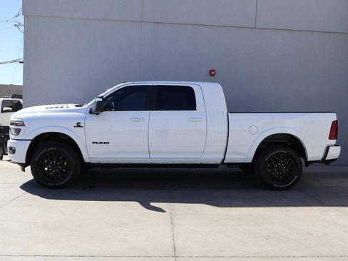 New 2026 RAM 2500 Limited AWD/4WD image 2
