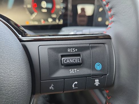New 2026 Nissan Kicks SR w/ SR Premium Package AWD/4WD image 18
