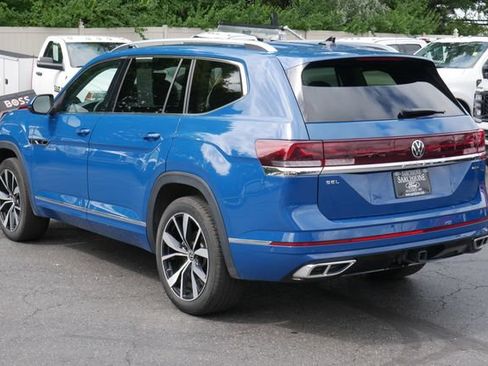Used 2025 Volkswagen Atlas SEL Premium R-Line AWD/4WD image 10