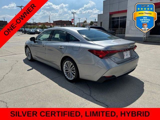 Certified 2019 Toyota Avalon Limited w/ Advanced Safety Package FWD image 7