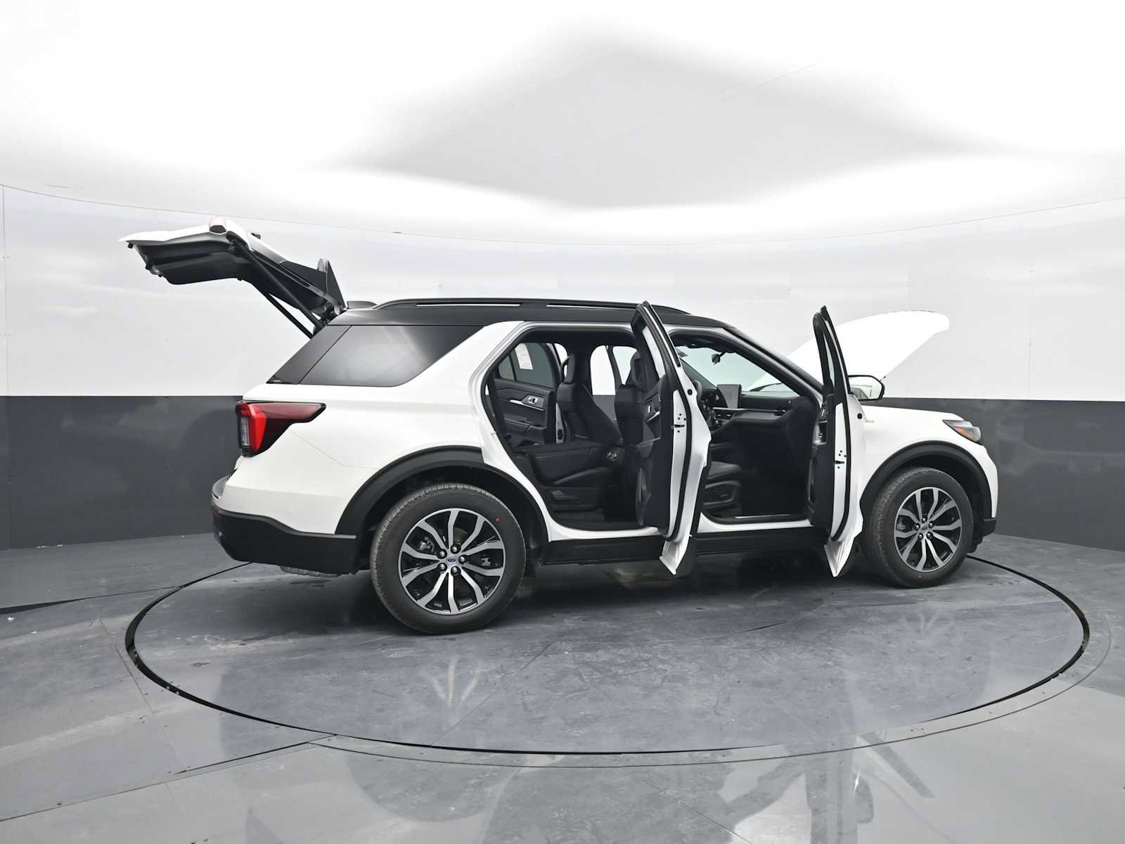 New 2026 Ford Explorer ST-Line AWD/4WD image 60