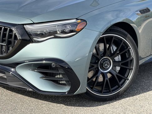 New 2026 Mercedes-Benz E 53 AMG e 4MATIC Sedan image 4