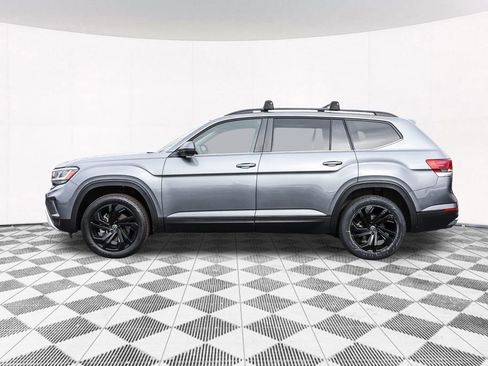 Used 2022 Volkswagen Atlas SE image 15