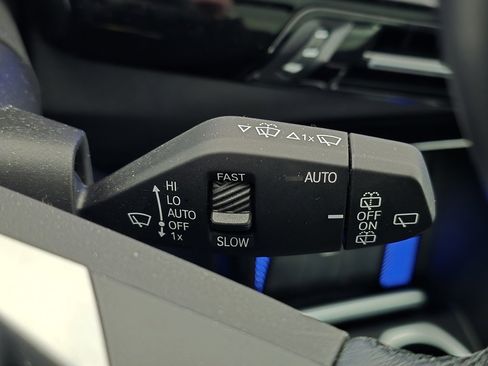 Used 2025 BMW X1 xDrive28i w/ Convenience Package image 29