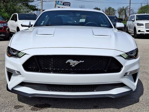 Used 2019 Ford Mustang GT RWD image 28