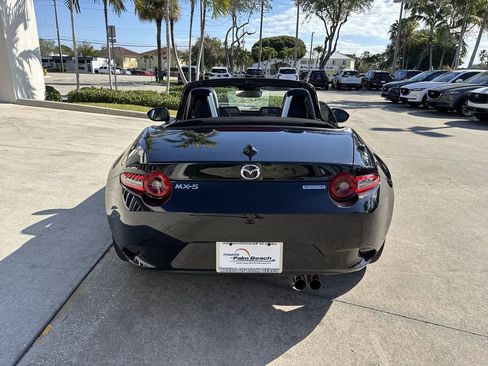 New 2025 MAZDA MX-5 Miata Grand Touring w/ Weather Package RWD image 2