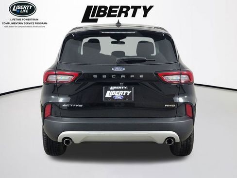 Used 2023 Ford Escape Active AWD/4WD image 4