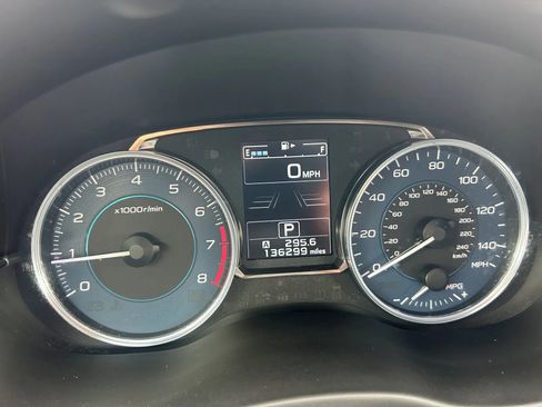 Used 2015 Subaru Crosstrek 2.0i Limited image 14