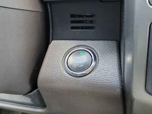 Used 2020 Ford Expedition XLT w/ Equipment Group 202A RWD image 24