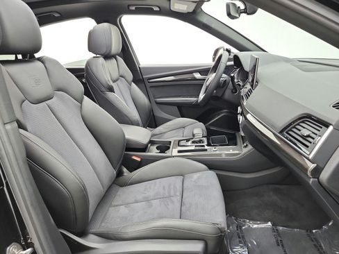 Used 2023 Audi SQ5 Premium Plus w/ Premium Plus Package AWD/4WD image 19
