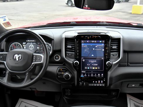 Used 2024 RAM 2500 Big Horn w/ Night Edition image 41