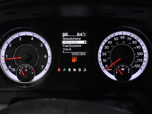 Used 2021 RAM 1500 Classic SLT AWD/4WD image 16