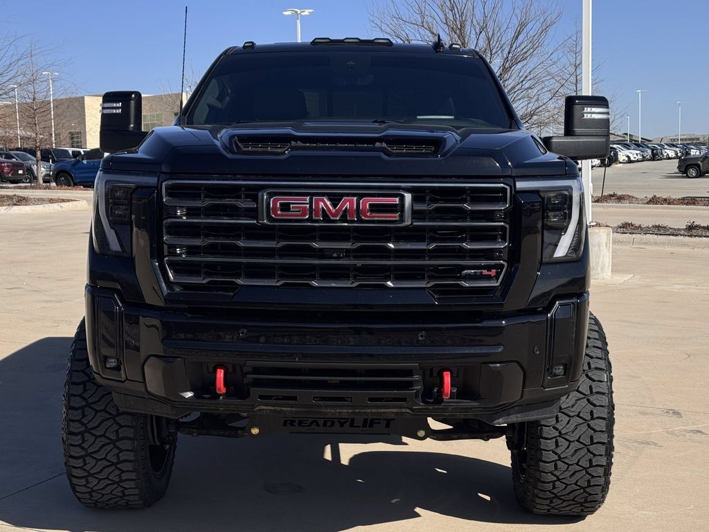 Used 2025 GMC Sierra 2500 AT4 w/ AT4 Premium Plus Package AWD/4WD image 6