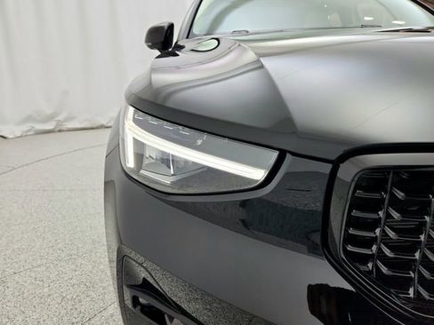 New 2026 Volvo XC40 B5 Plus w/ Climate Package image 26