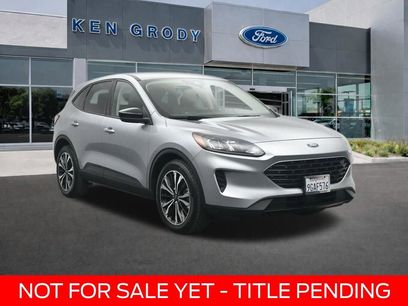 Certified 2022 Ford Escape SE w/ SE Sport Appearance Package