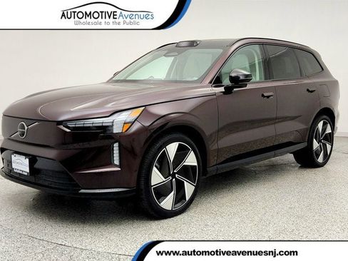Used 2025 Volvo EX90 Ultra image 1