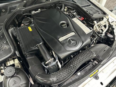 Used 2015 Mercedes-Benz C 300 4MATIC Sedan image 9