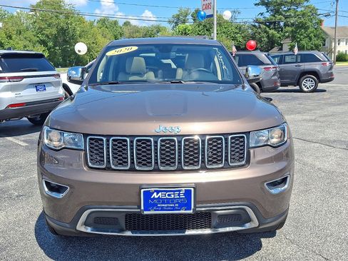Used 2020 Jeep Grand Cherokee Limited w/ Trailer Tow Group IV image 2