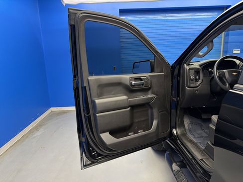 Used 2021 Chevrolet Silverado 1500 Custom RWD image 10