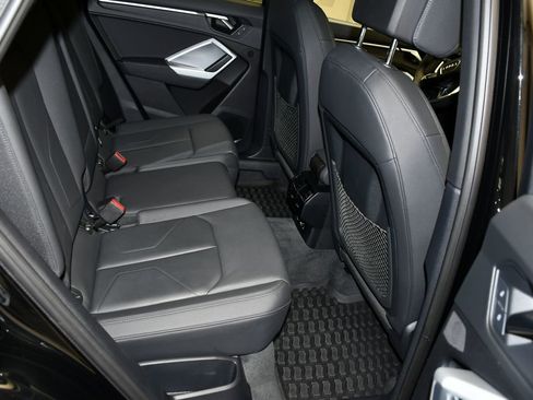Certified 2023 Audi Q3 2.0T Premium w/ Convenience Package AWD/4WD image 30