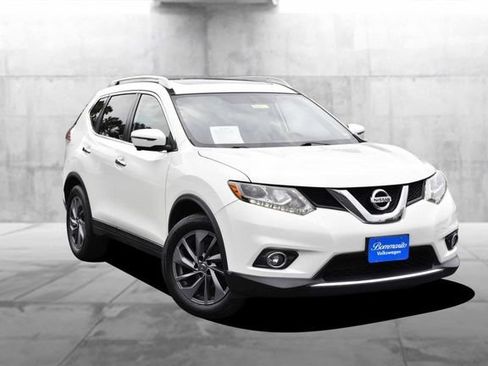 Used 2016 Nissan Rogue SL w/ SL Premium Package FWD image 2