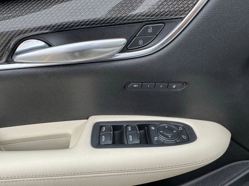 Used 2021 Cadillac XT5 Sportv image 18