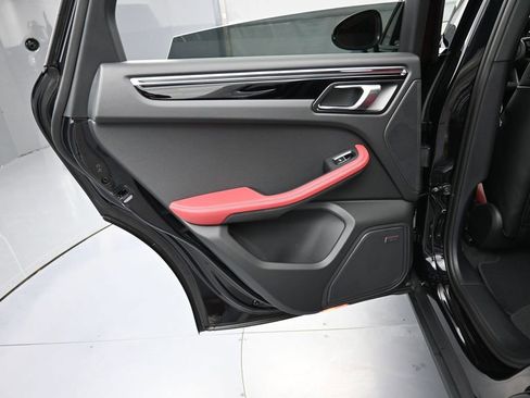New 2026 Porsche Macan S AWD/4WD image 22