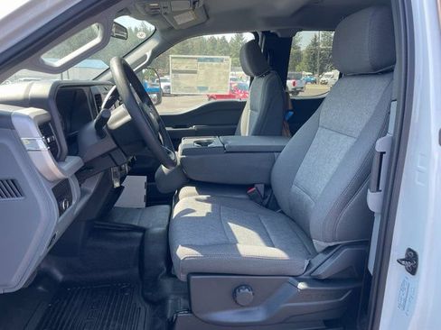 New 2025 Ford F350 XL w/ XL Chrome Package image 2