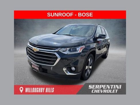 Used 2019 Chevrolet Traverse LT w/ LT Premium Package AWD/4WD image 1