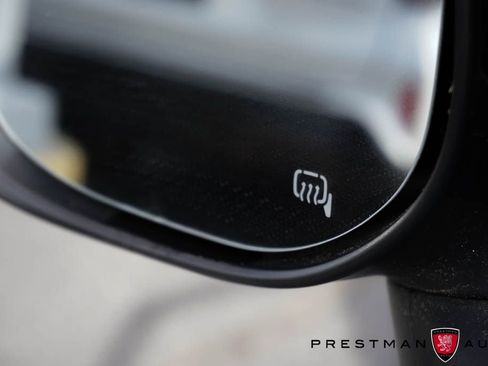 Used 2020 Subaru Forester Premium image 20