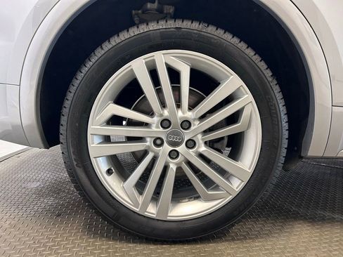 Used 2018 Audi Q5 2.0T Premium Plus w/ Premium Plus Package AWD/4WD image 35