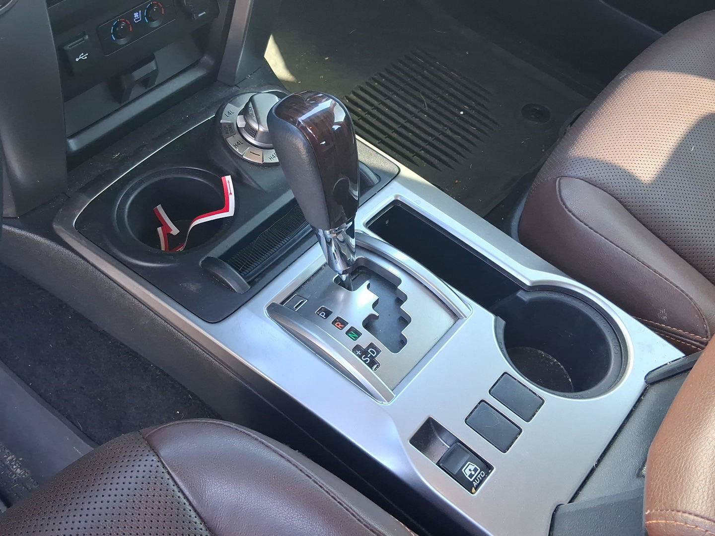 Used 2023 Toyota 4Runner Limited AWD/4WD image 14