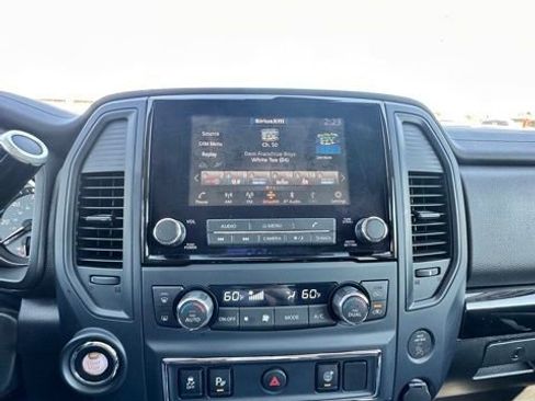 Certified 2024 Nissan Titan SV w/ SV Convenience Package RWD image 14