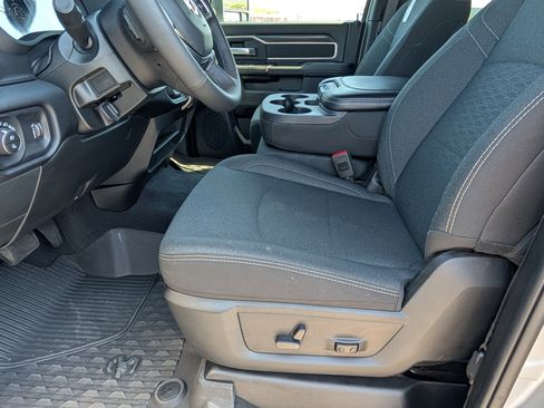 Used 2026 RAM 2500 Big Horn AWD/4WD image 13