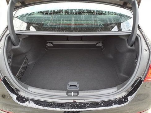 Used 2025 Mercedes-Benz C 300 4MATIC Sedan image 23