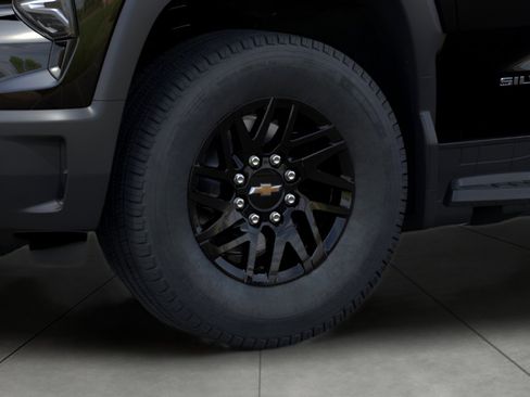 New 2026 Chevrolet Silverado EV LT image 9