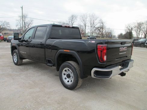 New 2026 GMC Sierra 2500 Pro image 7